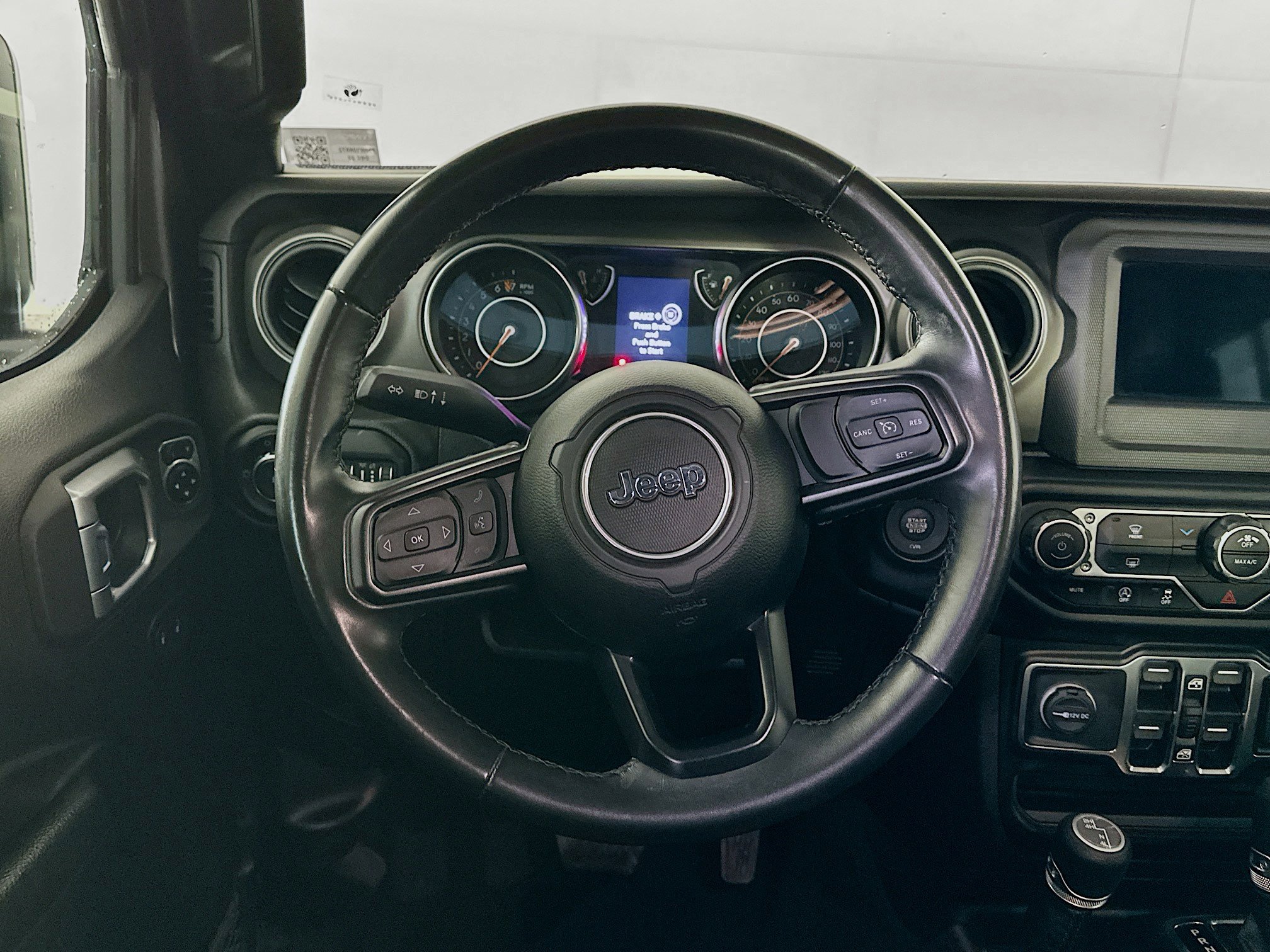 Used 2022 Jeep Wrangler Willys image 17