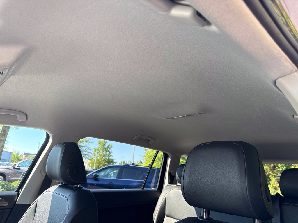 Used 2024 Volkswagen Tiguan SE FWD image 25