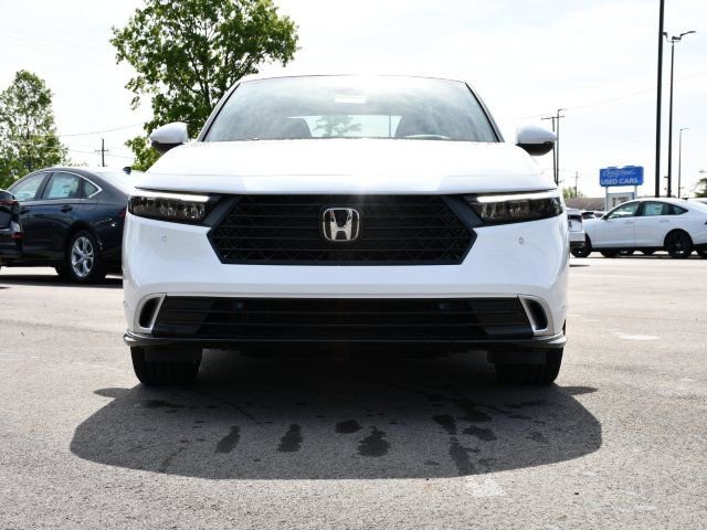 New 2026 Honda Accord Touring image 2