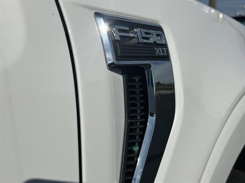 Used 2022 Ford F150 XLT w/ Equipment Group 302A High image 10