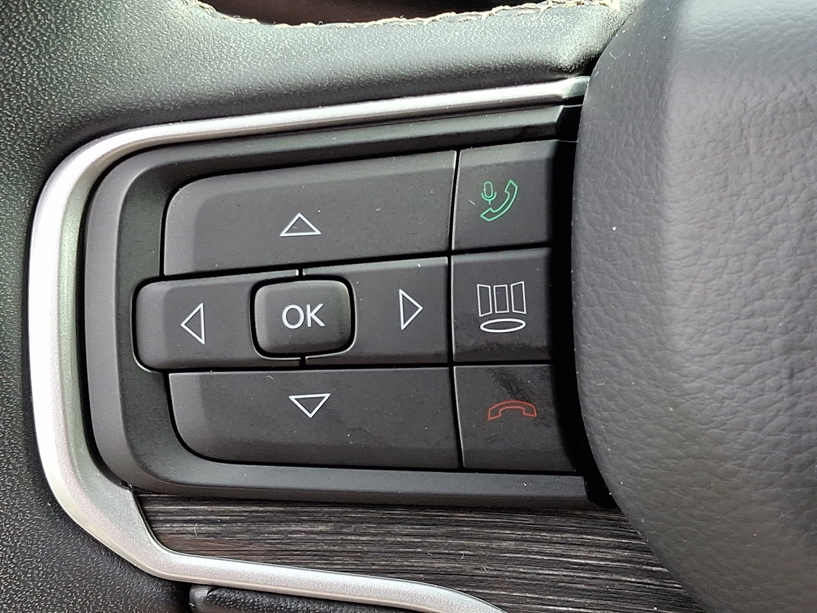 Used 2022 Jeep Wagoneer Series II AWD/4WD image 21