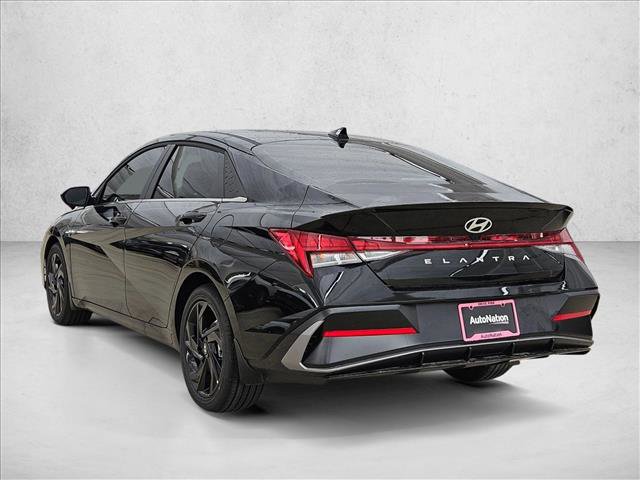 New 2026 Hyundai Elantra SEL Sport FWD image 9