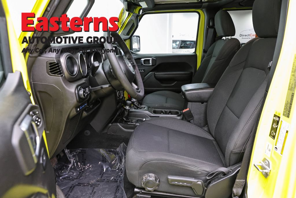 Used 2023 Jeep Wrangler Unlimited AWD/4WD image 14