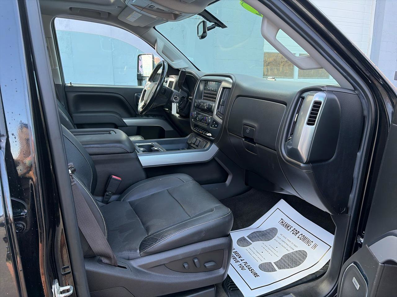 Used 2016 Chevrolet Silverado 2500 LTZ w/ Duramax Plus Package image 9