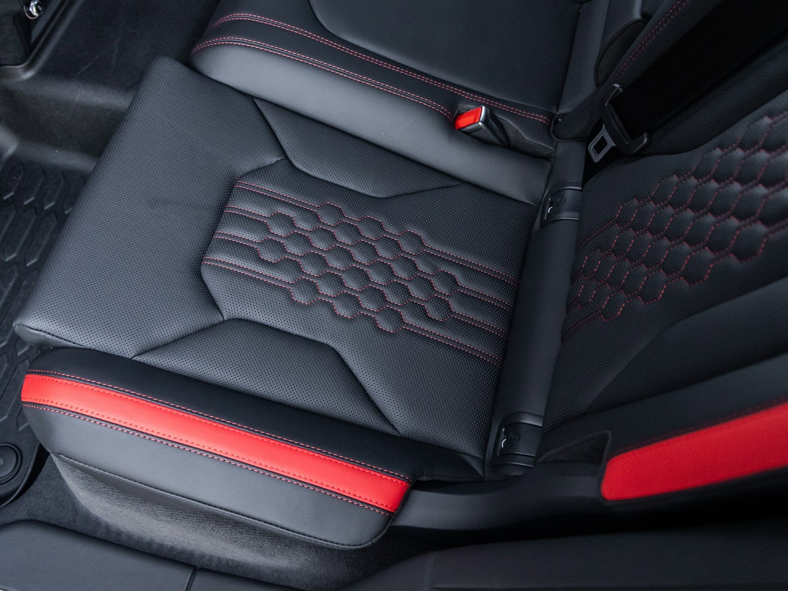 Used 2024 Lamborghini Urus Performante image 41