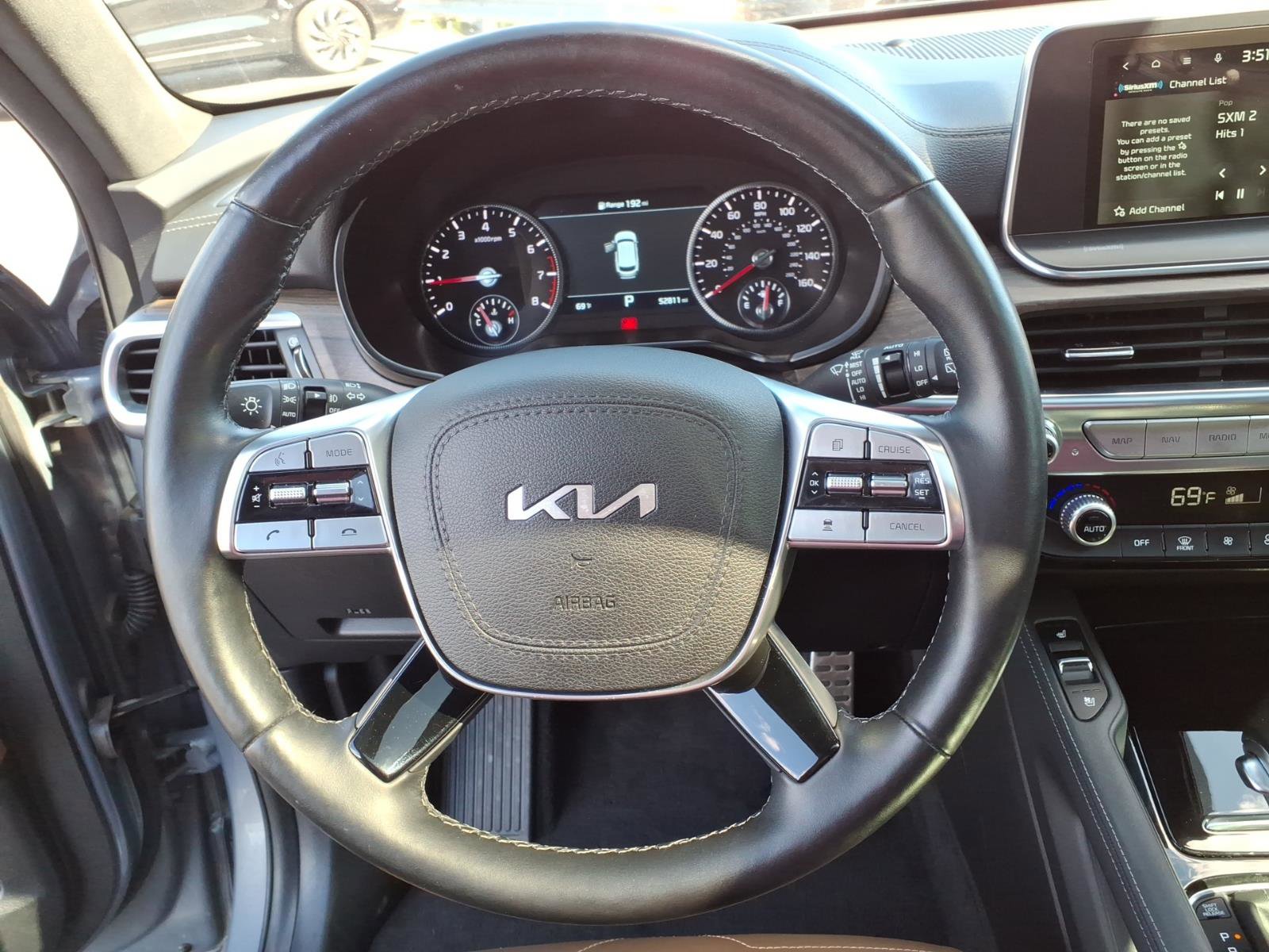 Used 2022 Kia Telluride SX w/ SX Prestige Package AWD/4WD image 17