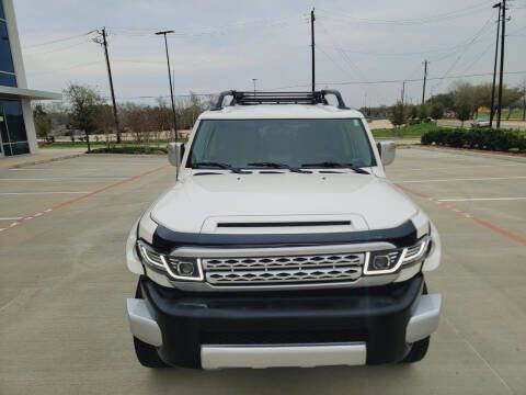 Used 2012 Toyota FJ Cruiser 4WD w/ Convenience Pkg image 2