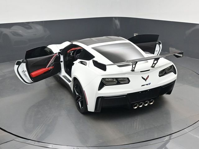 Used 2019 Chevrolet Corvette ZR1 RWD image 30