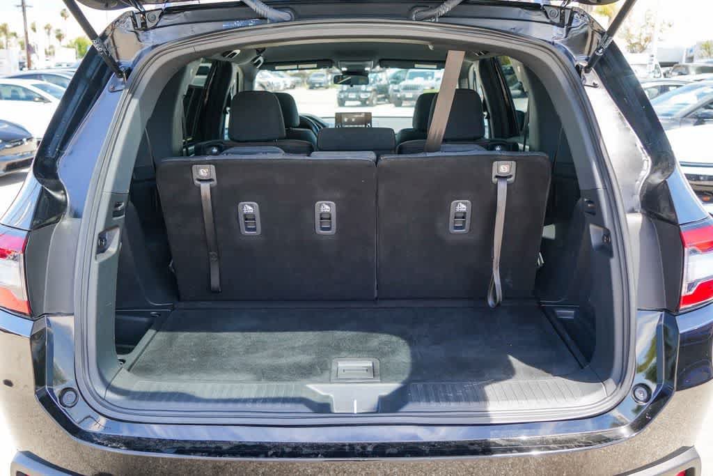 Used 2025 Honda Pilot Sport image 25