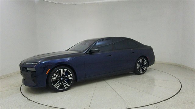 Used 2023 BMW i7 xDrive60 image 68