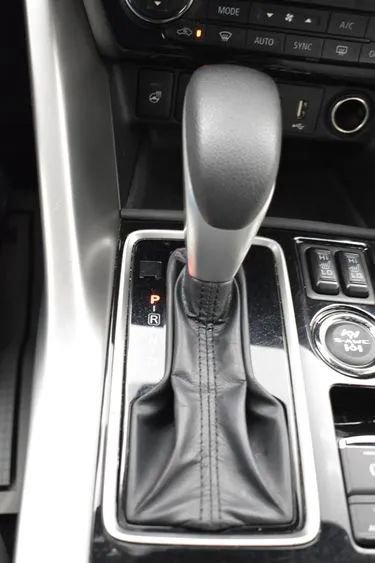 Used 2025 Mitsubishi Eclipse Cross SEL image 35