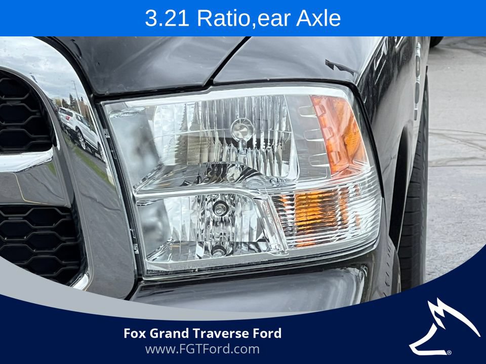 Used 2024 RAM 1500 Classic SLT AWD/4WD image 29