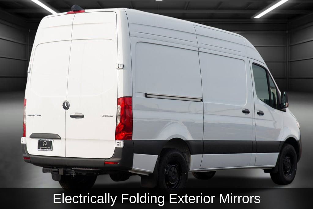Used 2025 Mercedes-Benz Sprinter 2500 image 12