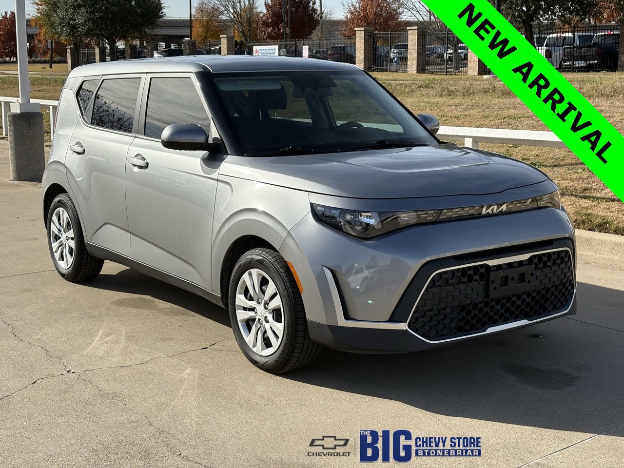 Used 2023 Kia Soul LX image 1