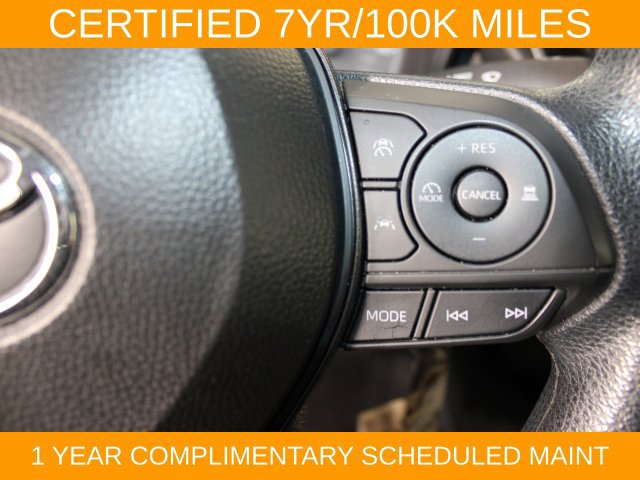 Used 2025 Toyota Corolla LE FWD image 21