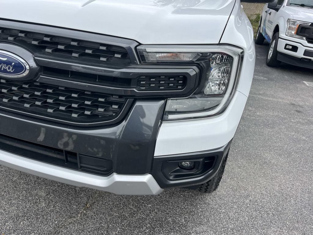 Certified 2024 Ford Ranger XLT w/ FX4 Off-Road Package AWD/4WD image 11