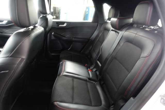 Used 2023 Ford Escape ST-Line w/ Tech Pack #1 AWD/4WD image 21