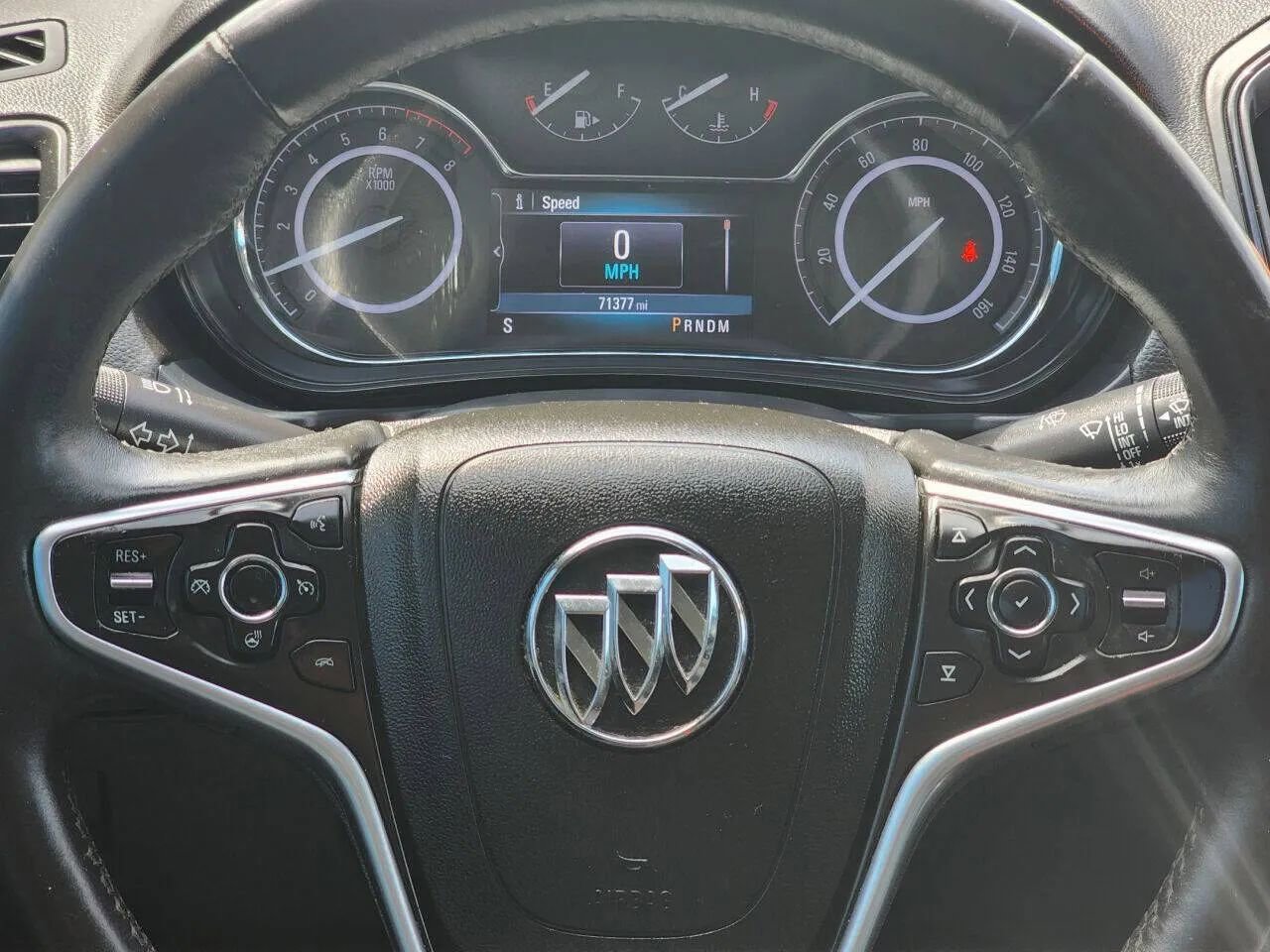 Used 2016 Buick Regal Premium image 12