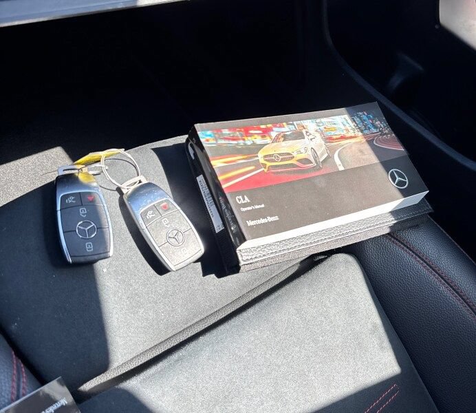 Used 2023 Mercedes-Benz CLA 250 image 8