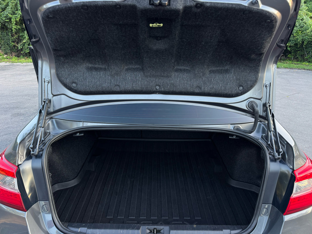 Used 2018 Subaru Legacy 2.5i Premium w/ Popular Package #1 image 30