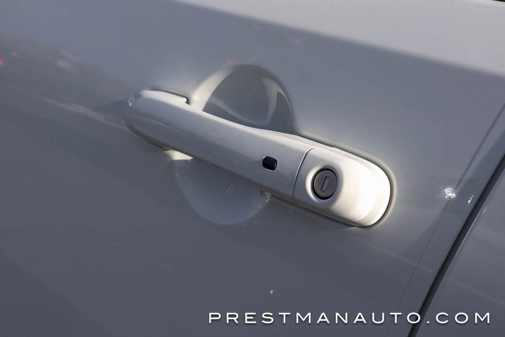 Used 2023 Jeep Renegade Trailhawk image 36