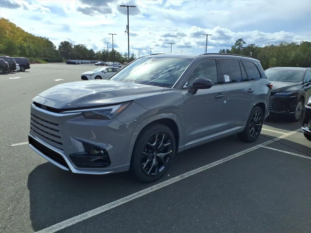 New 2026 Lexus TX 500h AWD image 8