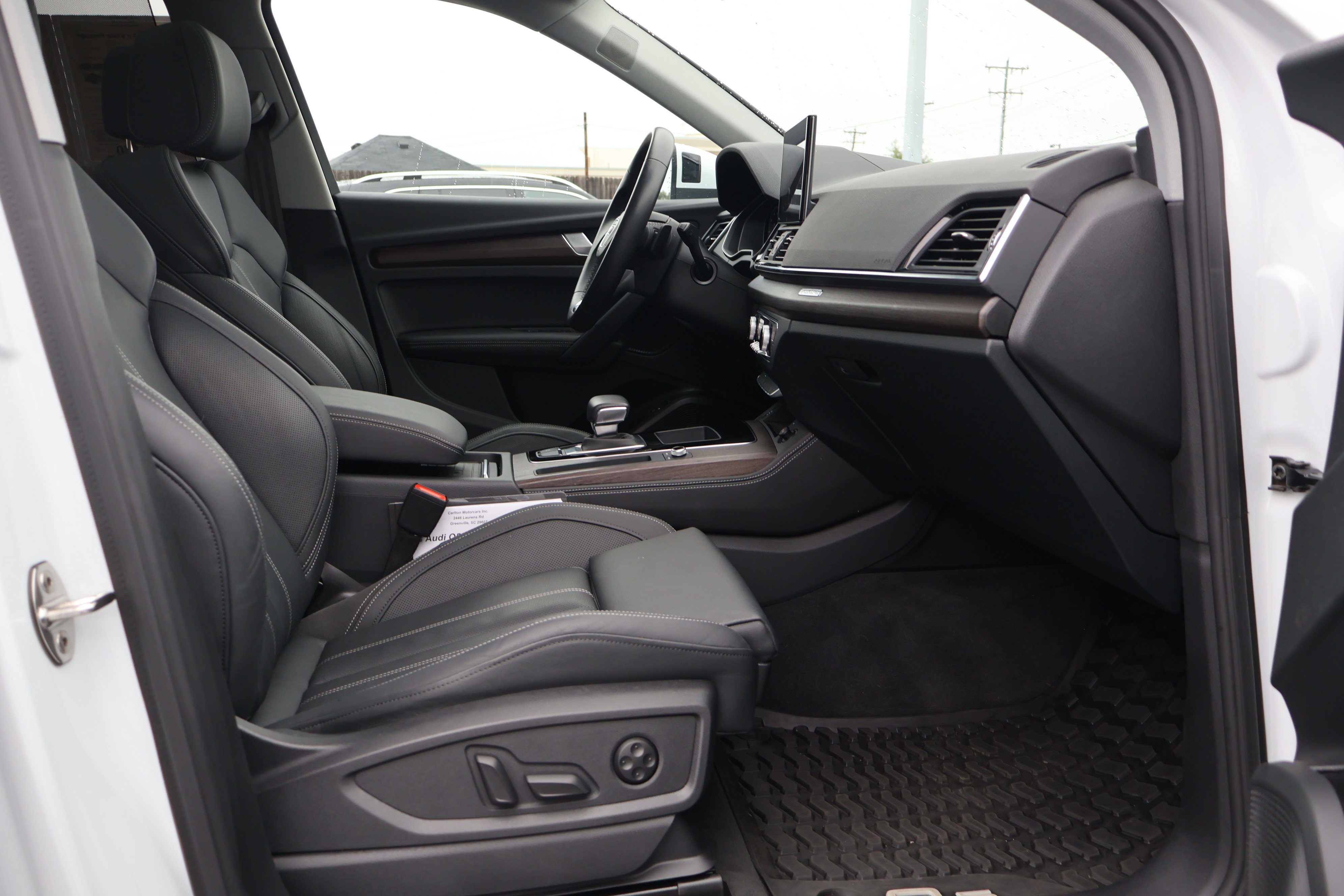 Used 2023 Audi Q5 e Prestige AWD/4WD image 31