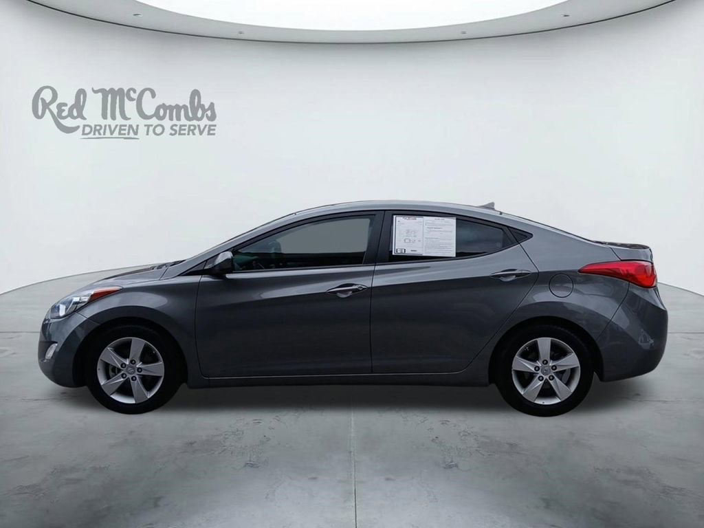Used 2013 Hyundai Elantra GLS w/ Preferred Pkg FWD image 2