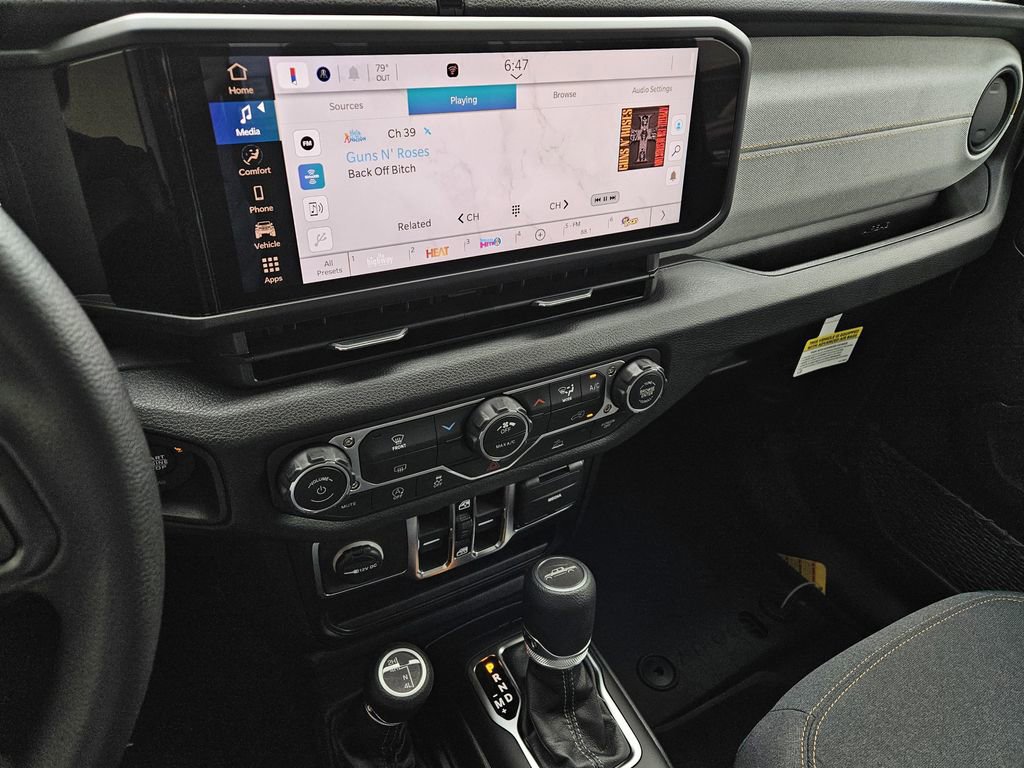 New 2026 Jeep Gladiator Sport image 17