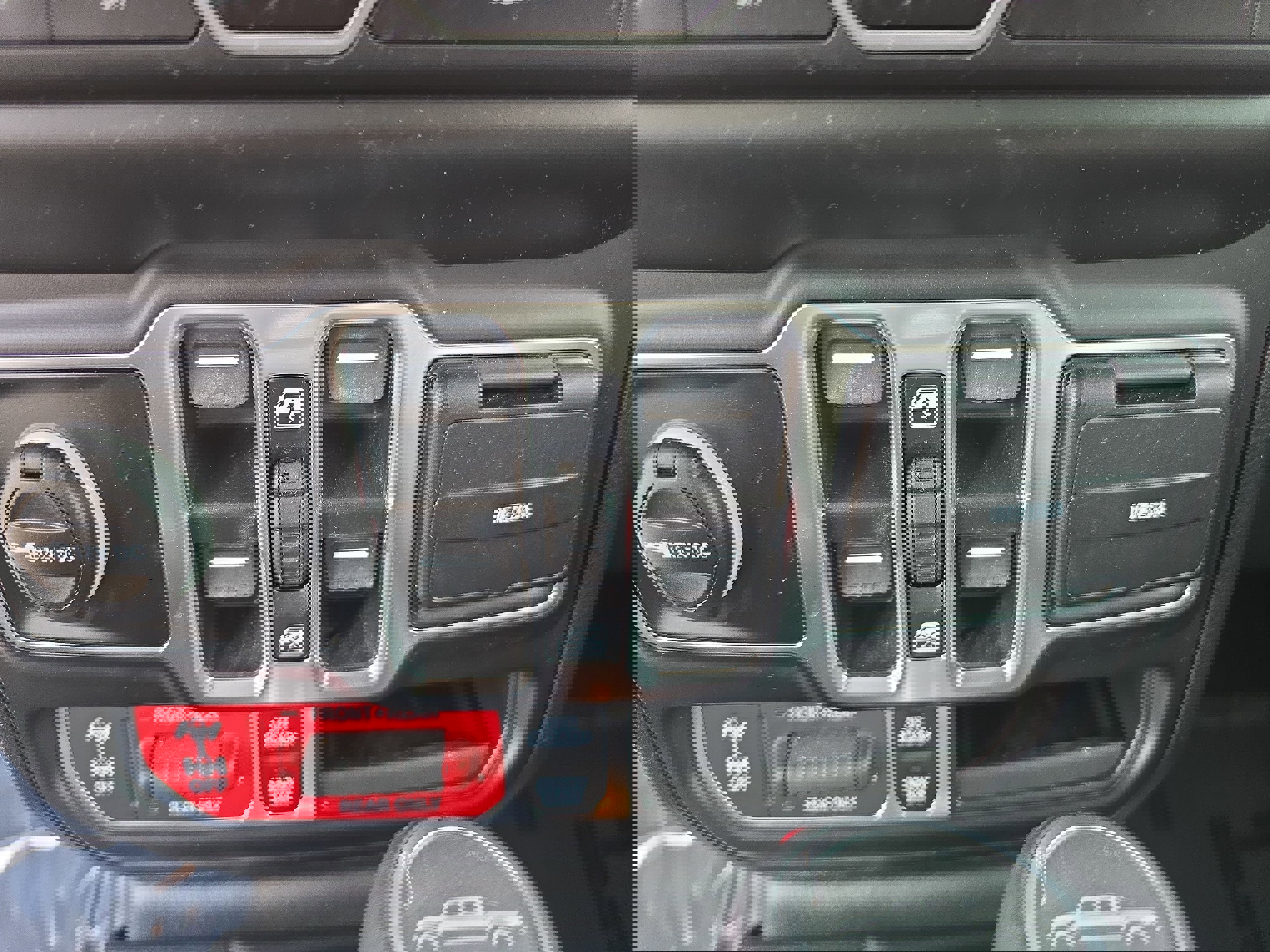 Used 2022 Jeep Gladiator Rubicon w/ Trailer Tow Package image 29