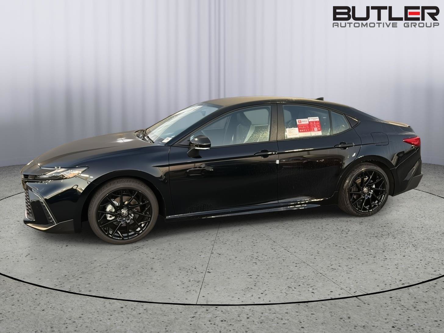 New 2026 Toyota Camry SE FWD image 3