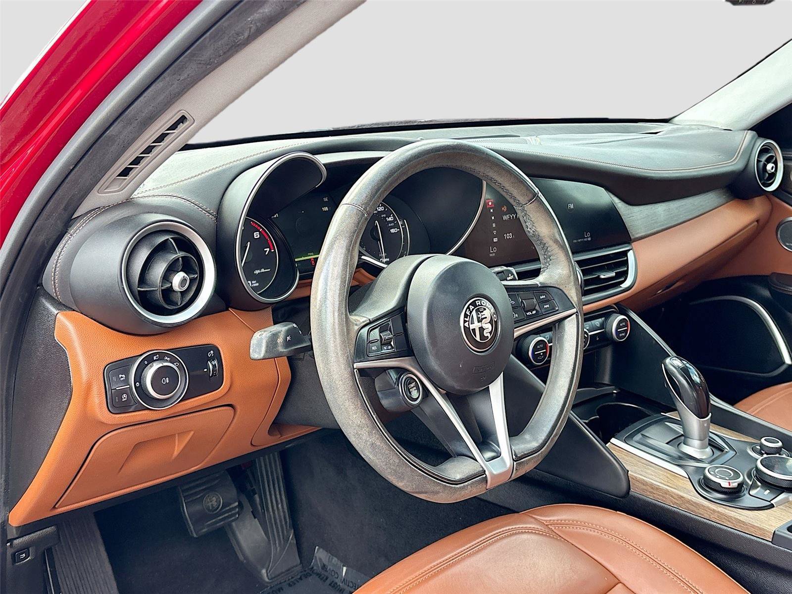 Used 2017 Alfa Romeo Giulia Ti w/ TI Lusso Package RWD image 9