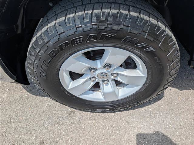 Used 2023 RAM 1500 Classic SLT w/ Trailer & Traction Group AWD/4WD image 9