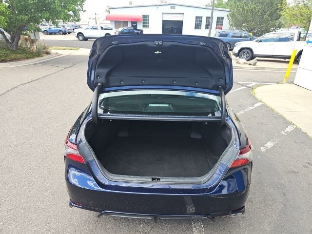 Used 2022 Toyota Camry SE FWD image 7