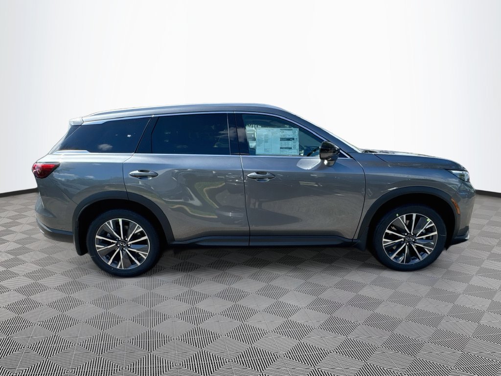 Used 2027 INFINITI QX60 Luxe w/ Cargo Package FWD image 5
