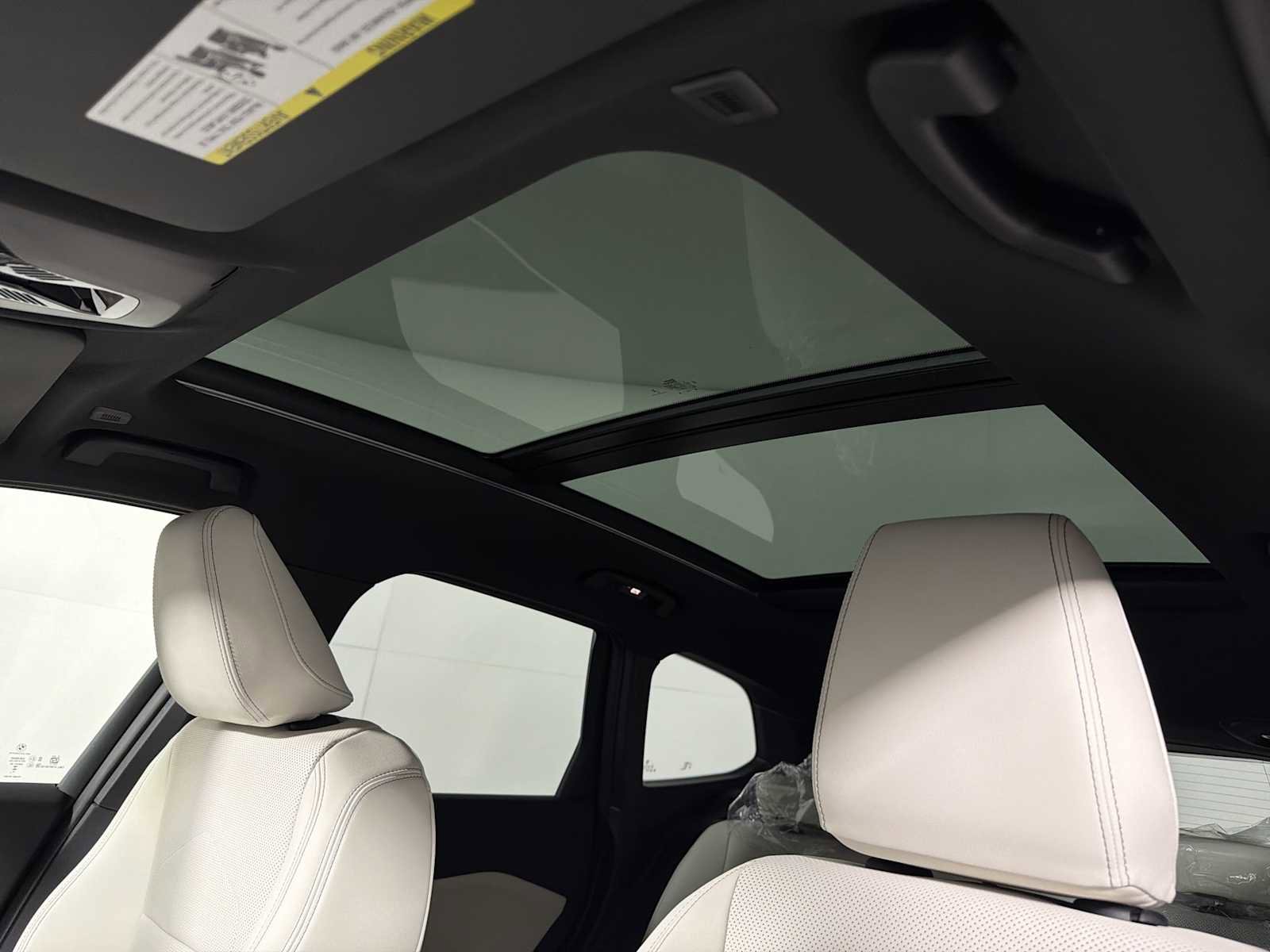New 2026 BMW X1 xDrive28i w/ Technology Package image 18