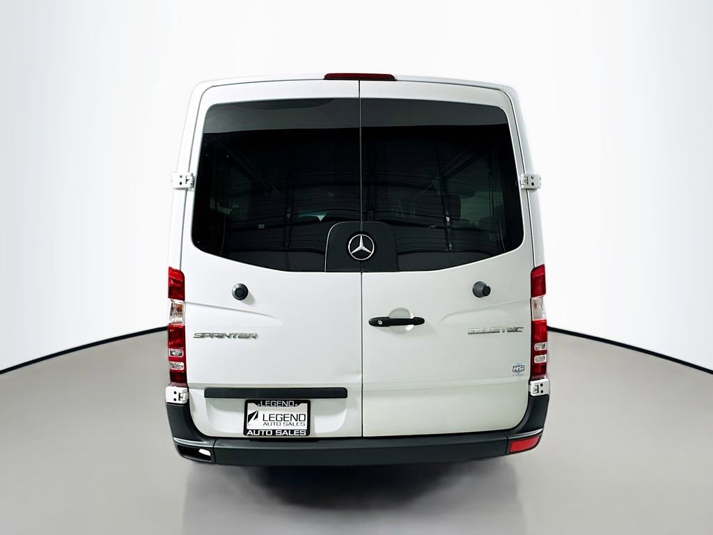 Used 2016 Mercedes-Benz Sprinter 2500 image 7