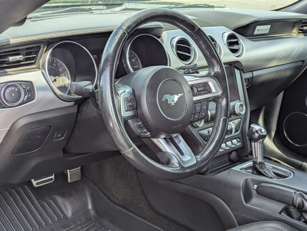 Used 2018 Ford Mustang Premium RWD image 14