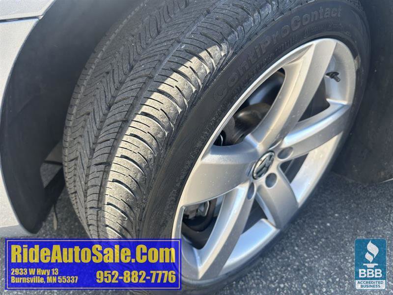 Used 2009 Volkswagen Passat VR6 AWD/4WD image 25