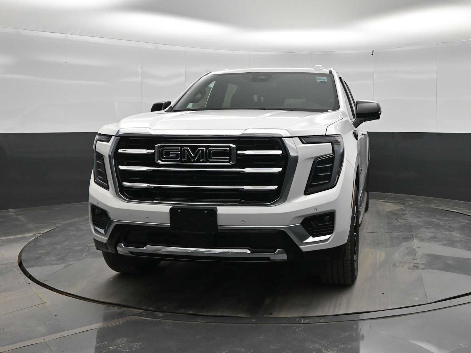 New 2026 GMC Yukon XL Elevation w/ LPO, Elevation Black Package AWD/4WD image 3