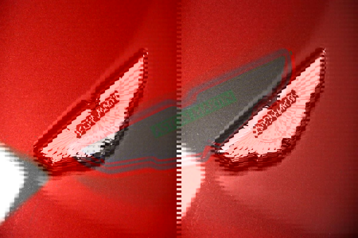 Used 2006 Aston Martin DB9 Coupe RWD image 32