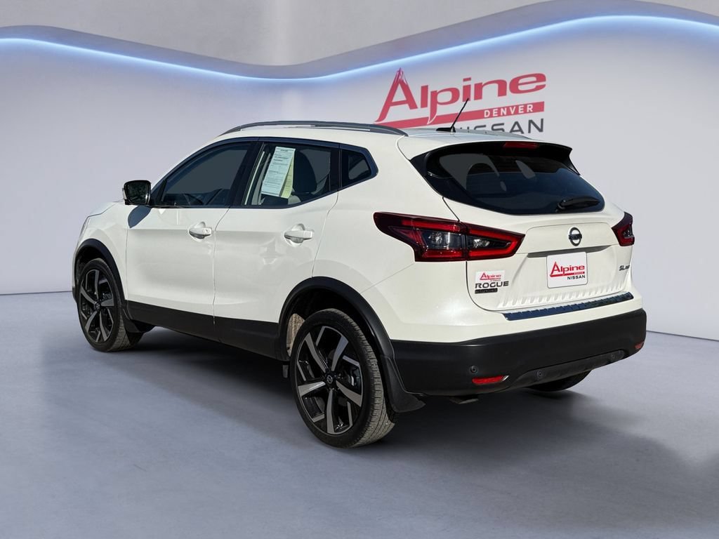 Used 2022 Nissan Rogue Sport SL AWD/4WD image 3