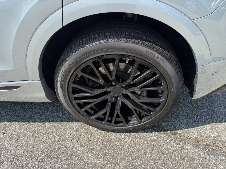 New 2027 Audi SQ8 Prestige AWD/4WD image 22