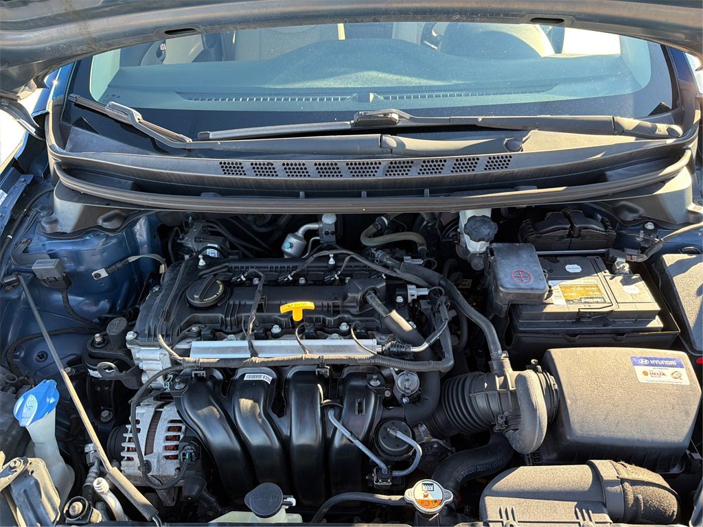 Used 2014 Hyundai Elantra SE w/ Option Group 02 image 12