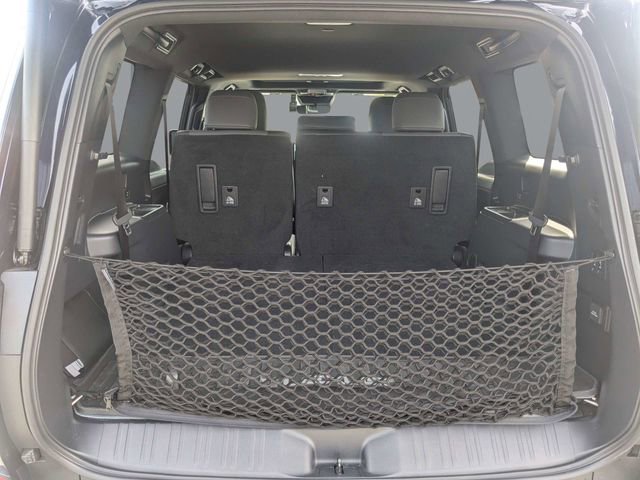 Used 2024 Lexus GX 550 w/ Accessory Package (2T) AWD/4WD image 12