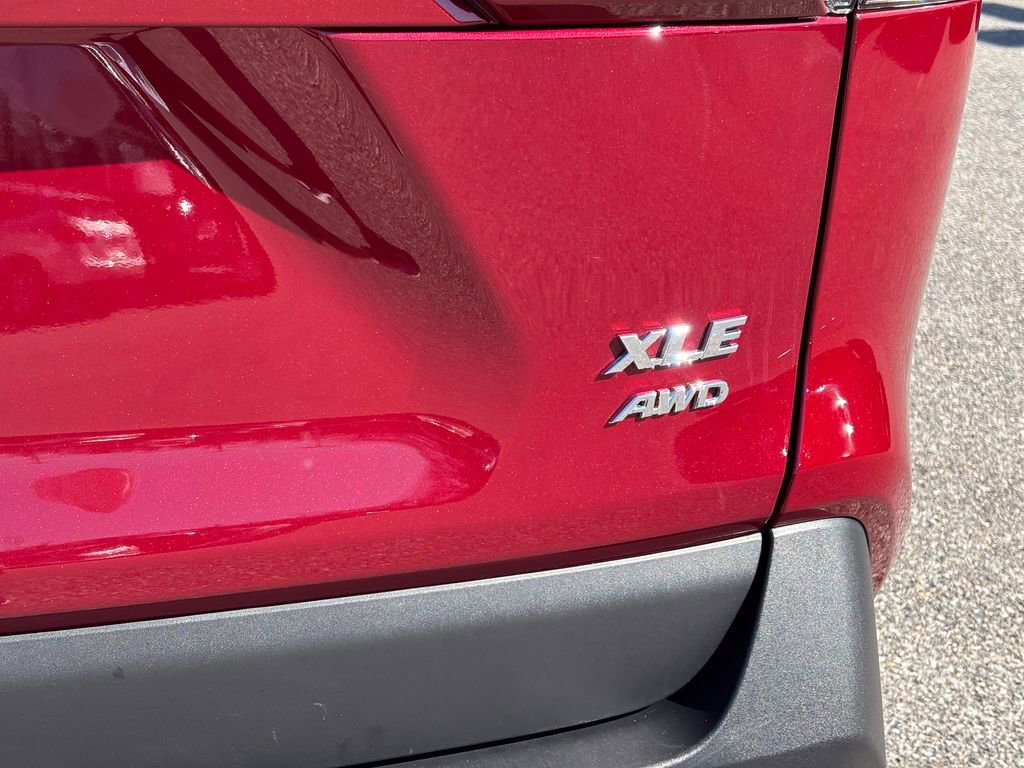 Certified 2025 Toyota RAV4 XLE image 15