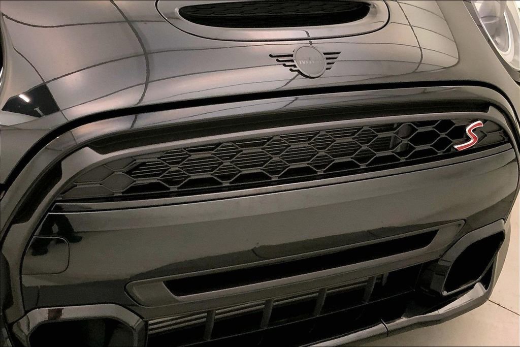 Certified 2024 MINI Cooper S w/ Signature Upholstery Package image 28