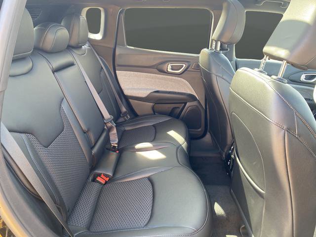 New 2025 Jeep Compass Latitude w/ Sun & Sound Group image 32