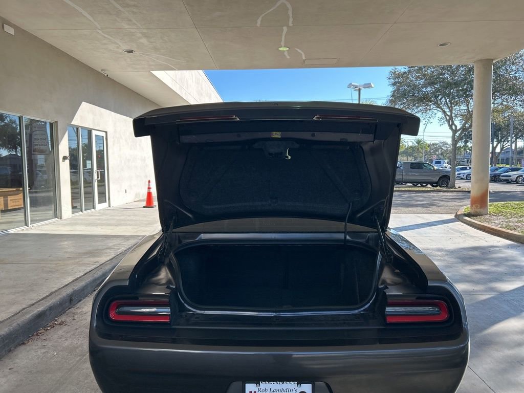 Used 2019 Dodge Challenger R/T w/ Performance Handling Group image 28