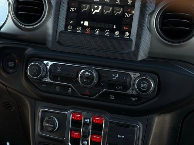 Used 2021 Jeep Wrangler Unlimited Sport image 25